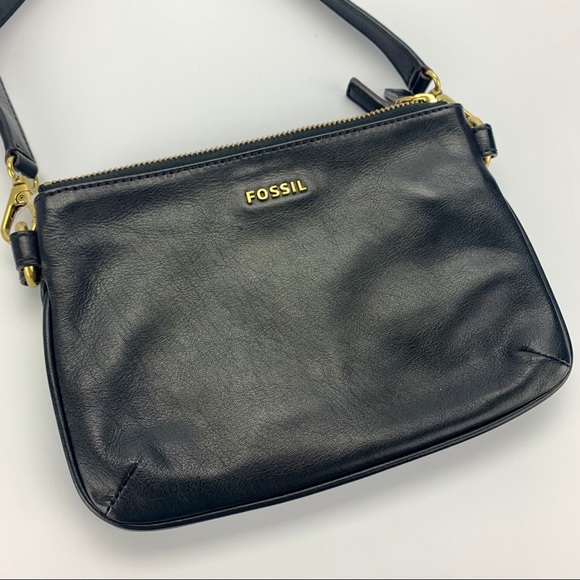 Fossil Handbags - Fossil Black Leather Shoulder Bag